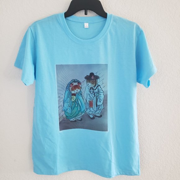 T-Shirt Size M(2 for $8) - Picture 1 of 2